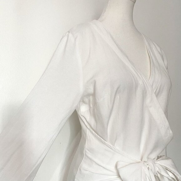 NWT RHYTHM LIVIN WHITE LONG SLEEVE TIE FRONT TUNIC - S - Picture 4 of 11